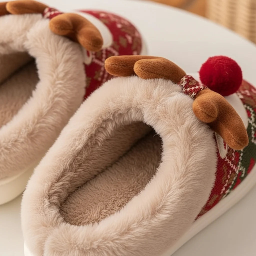 Reindeer Snowy Slips™